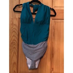 NWOT One piece bathing suit